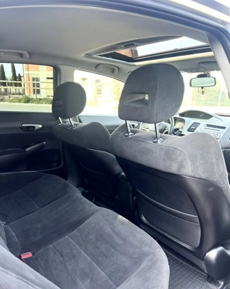 Honda Civic cena 26900 przebieg: 147500, rok produkcji 2008 z Łaskarzew małe 106